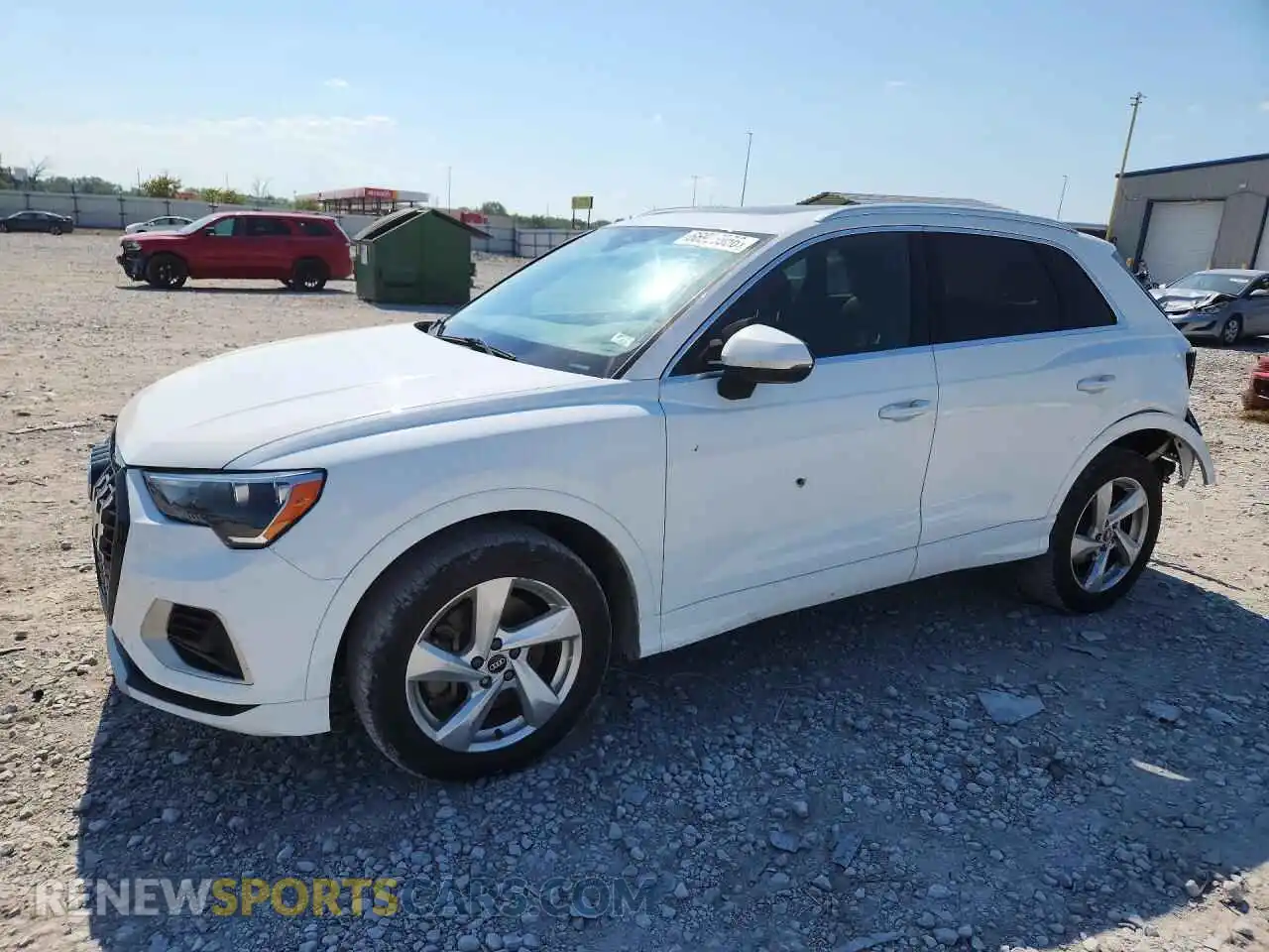 1 Photograph of a damaged car WA1AUCF35M1101220 AUDI Q3 2021