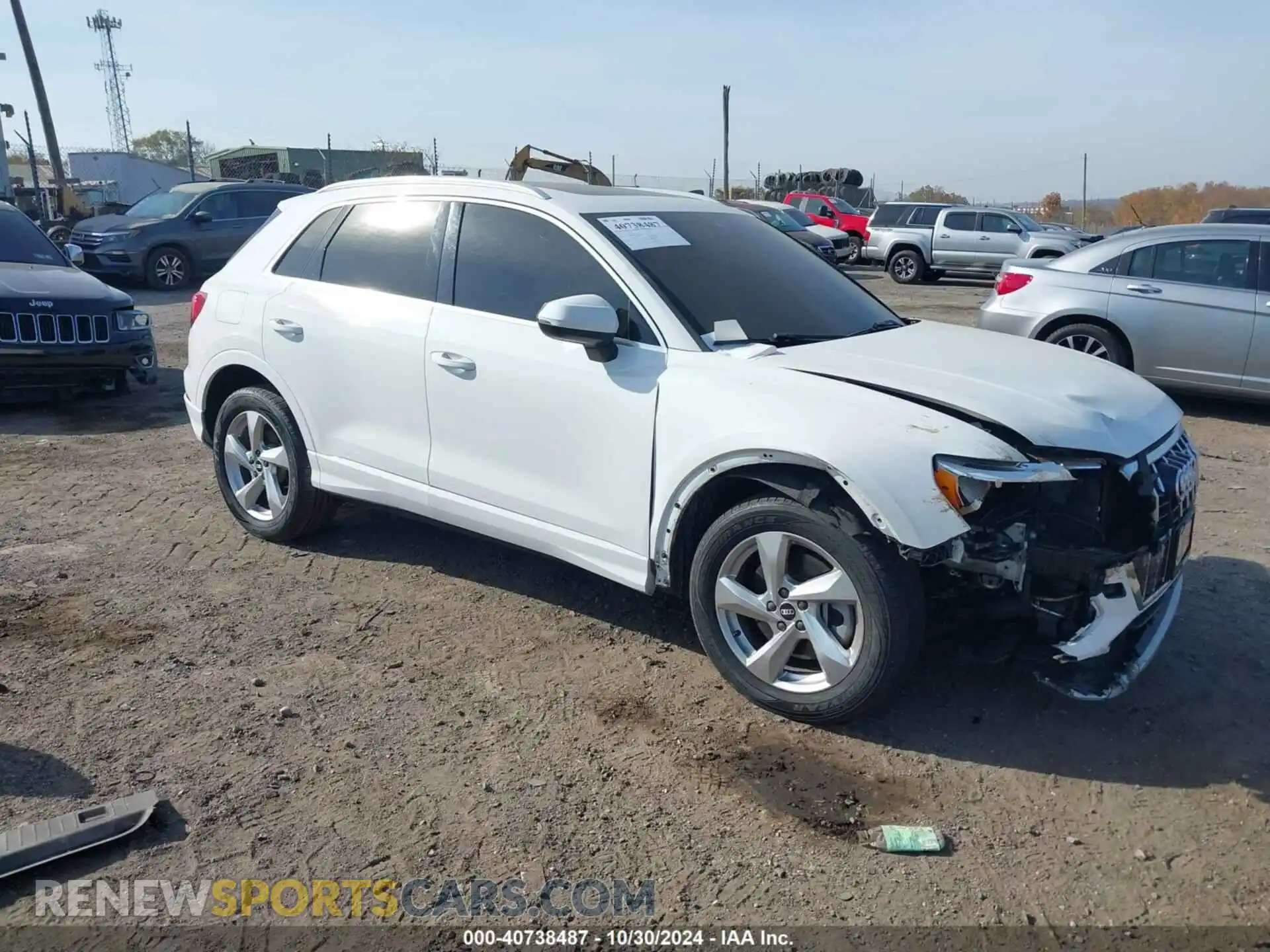 1 Photograph of a damaged car WA1AUCF36M1088879 AUDI Q3 2021
