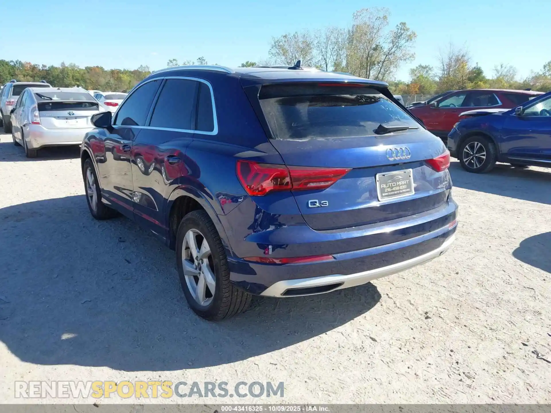 3 Photograph of a damaged car WA1AUCF36M1102540 AUDI Q3 2021