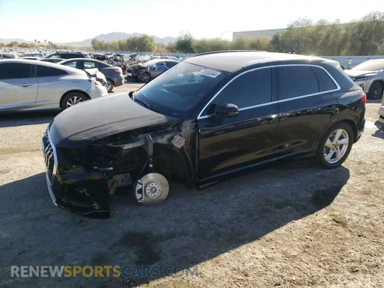 1 Photograph of a damaged car WA1AUCF37M1076983 AUDI Q3 2021