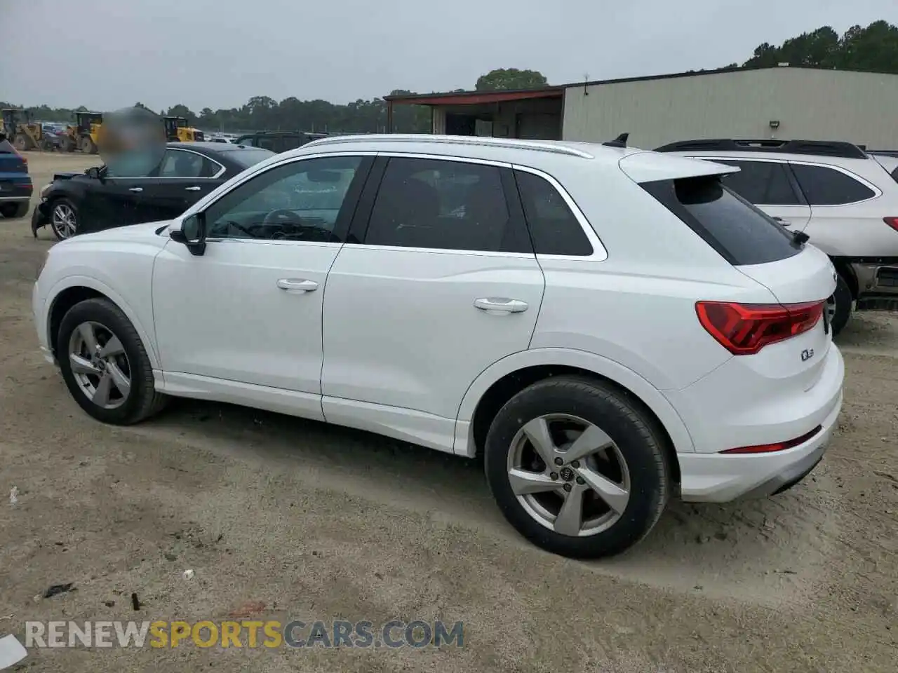 2 Photograph of a damaged car WA1AUCF37M1090916 AUDI Q3 2021