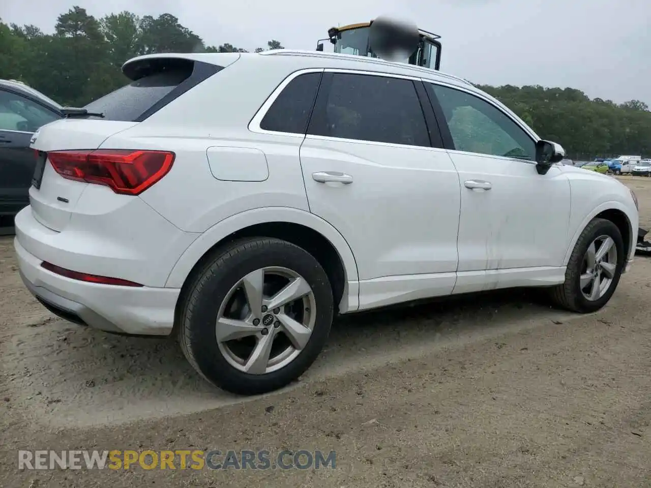 3 Photograph of a damaged car WA1AUCF37M1090916 AUDI Q3 2021