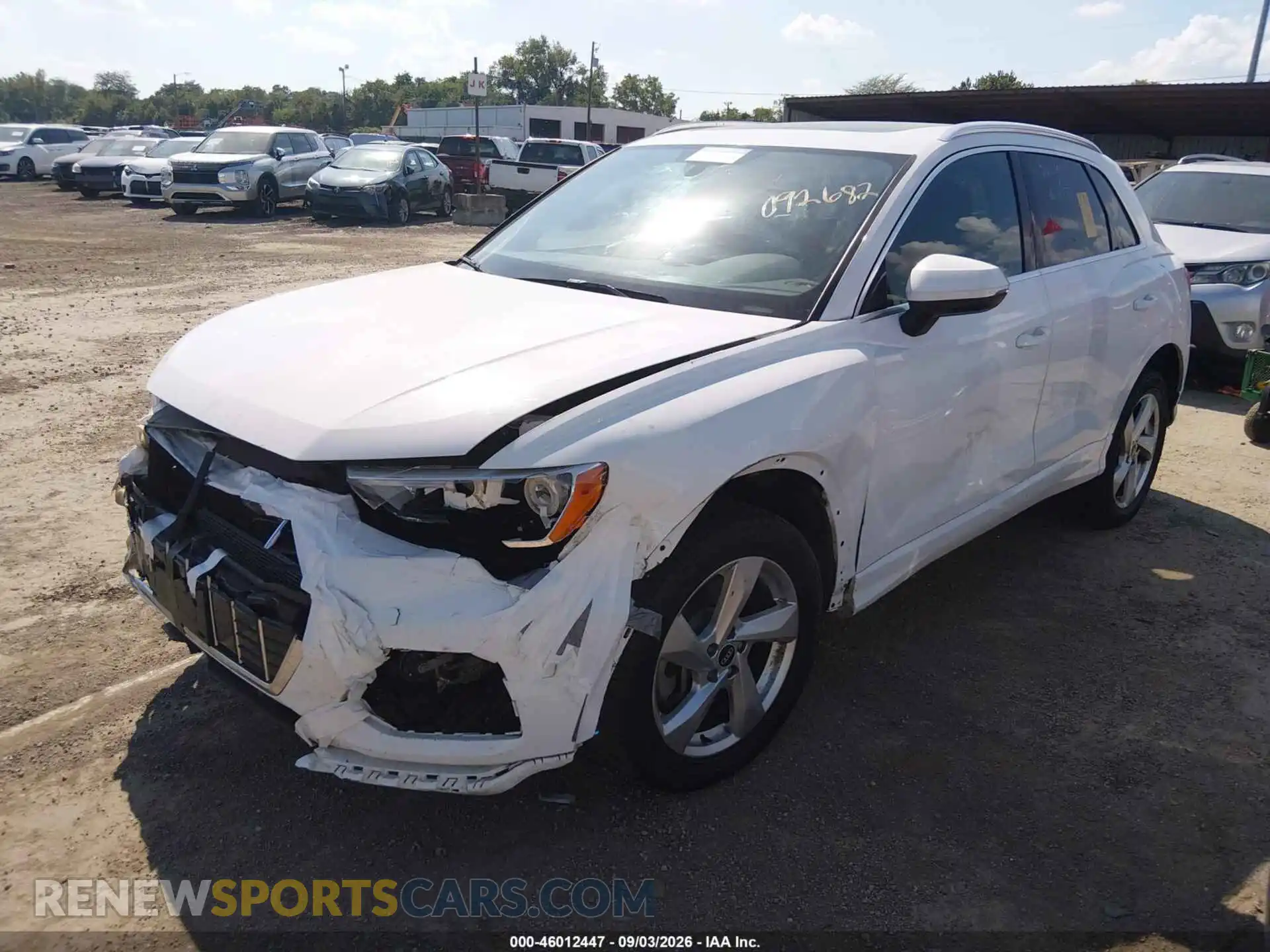 2 Photograph of a damaged car WA1AUCF37M1092682 AUDI Q3 2021