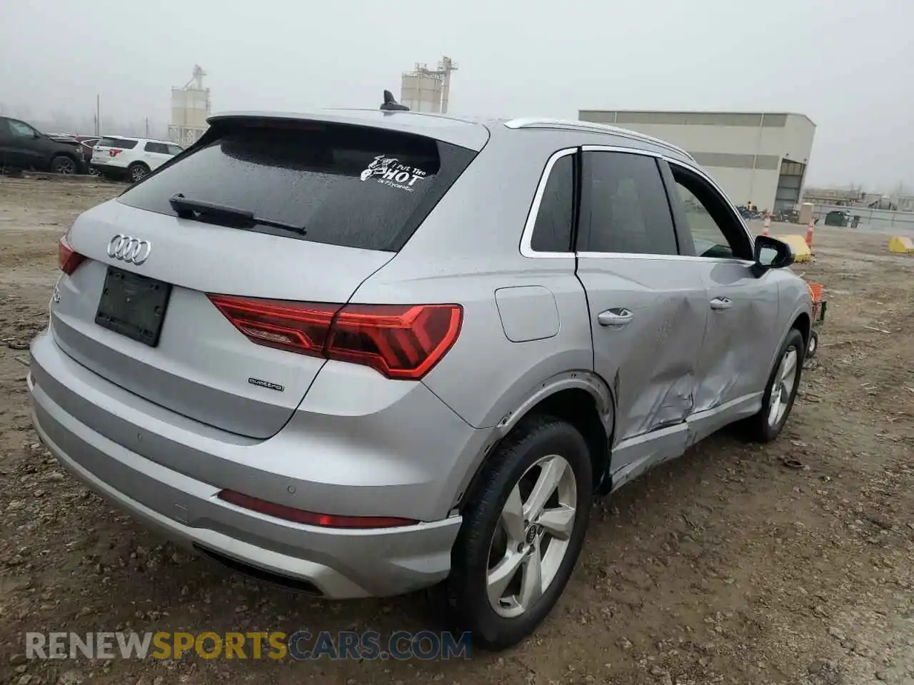 3 Photograph of a damaged car WA1AUCF37M1145428 AUDI Q3 2021