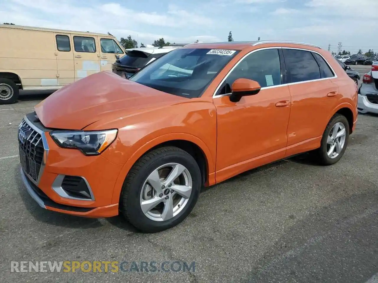 1 Photograph of a damaged car WA1AUCF38M1132297 AUDI Q3 2021