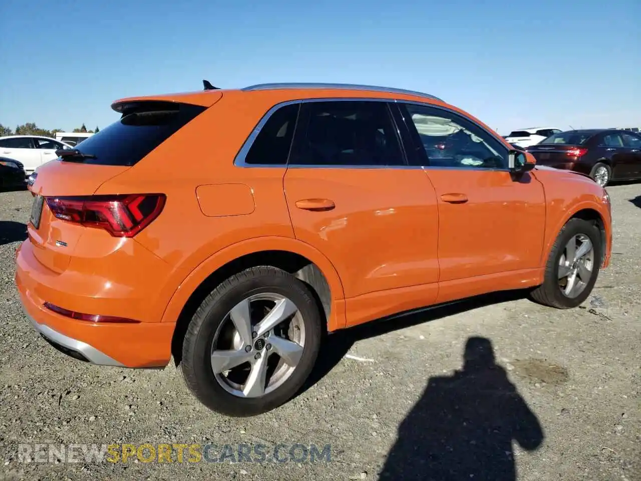 3 Photograph of a damaged car WA1AUCF39M1126332 AUDI Q3 2021
