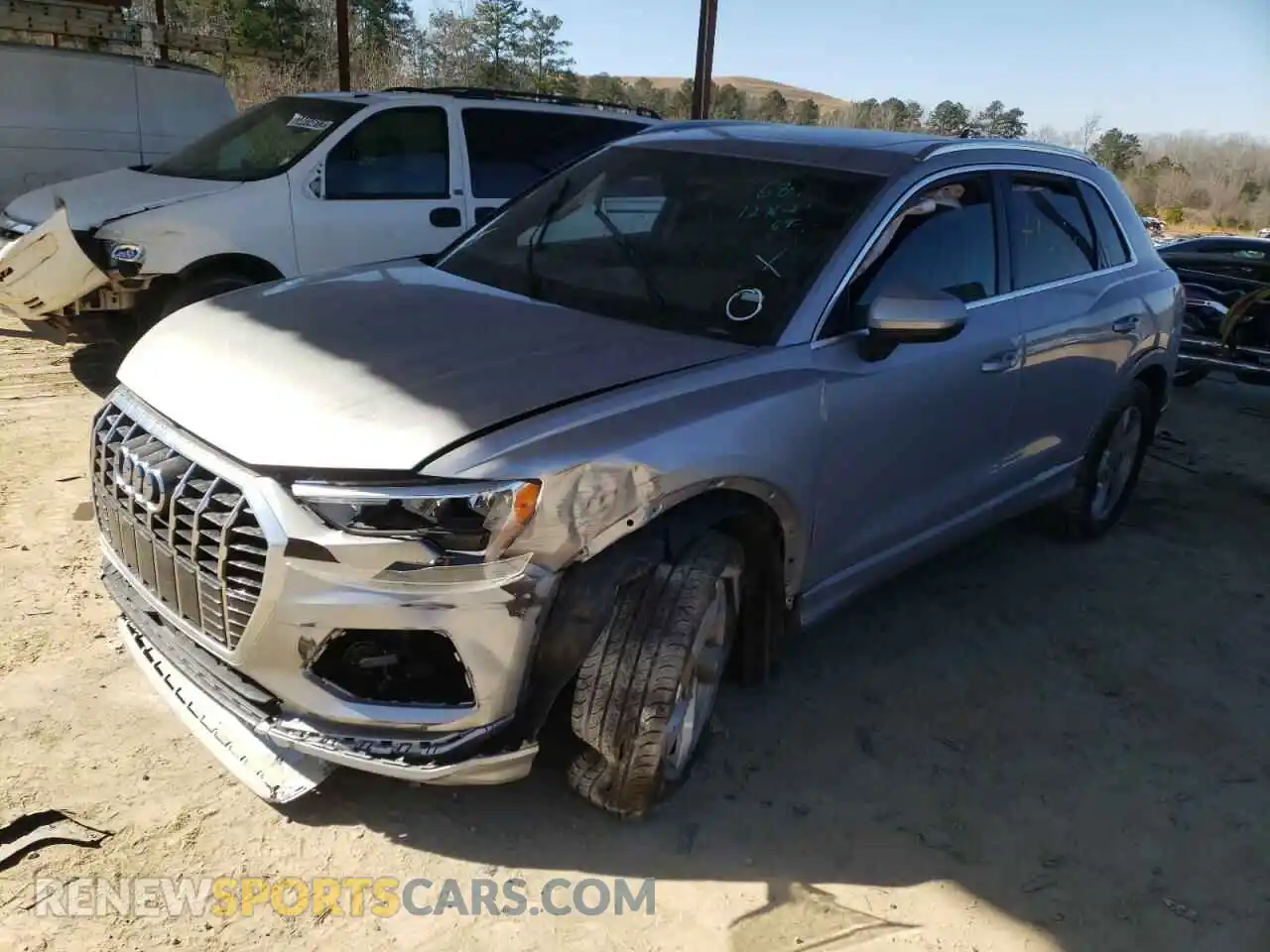 2 Photograph of a damaged car WA1AUCF39M1136875 AUDI Q3 2021