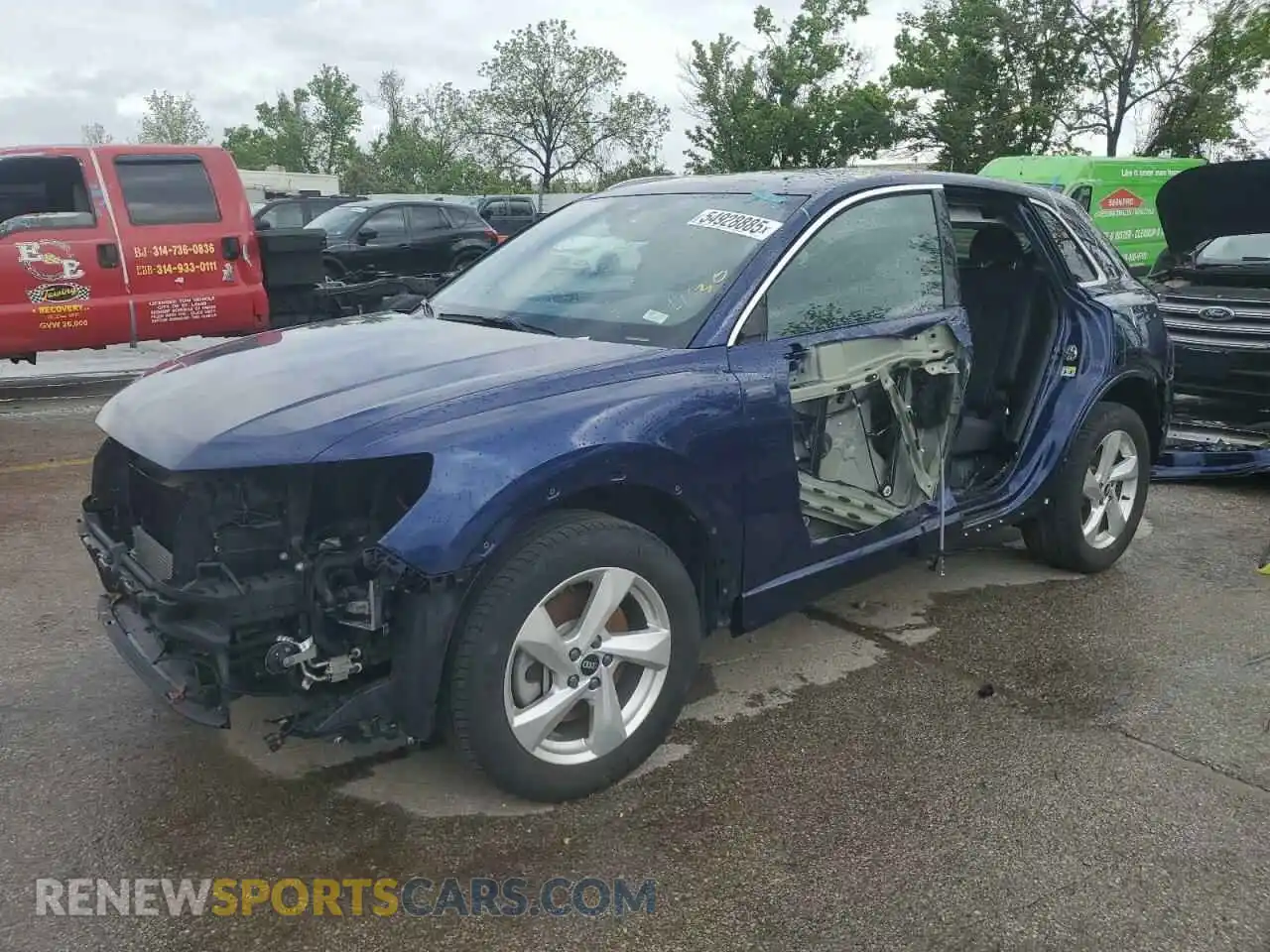 1 Photograph of a damaged car WA1AUCF3XM1120717 AUDI Q3 2021
