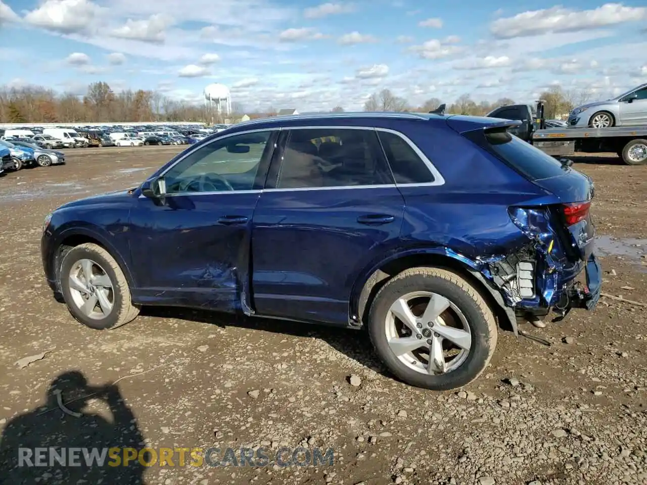2 Photograph of a damaged car WA1BUCF30M1132041 AUDI Q3 2021