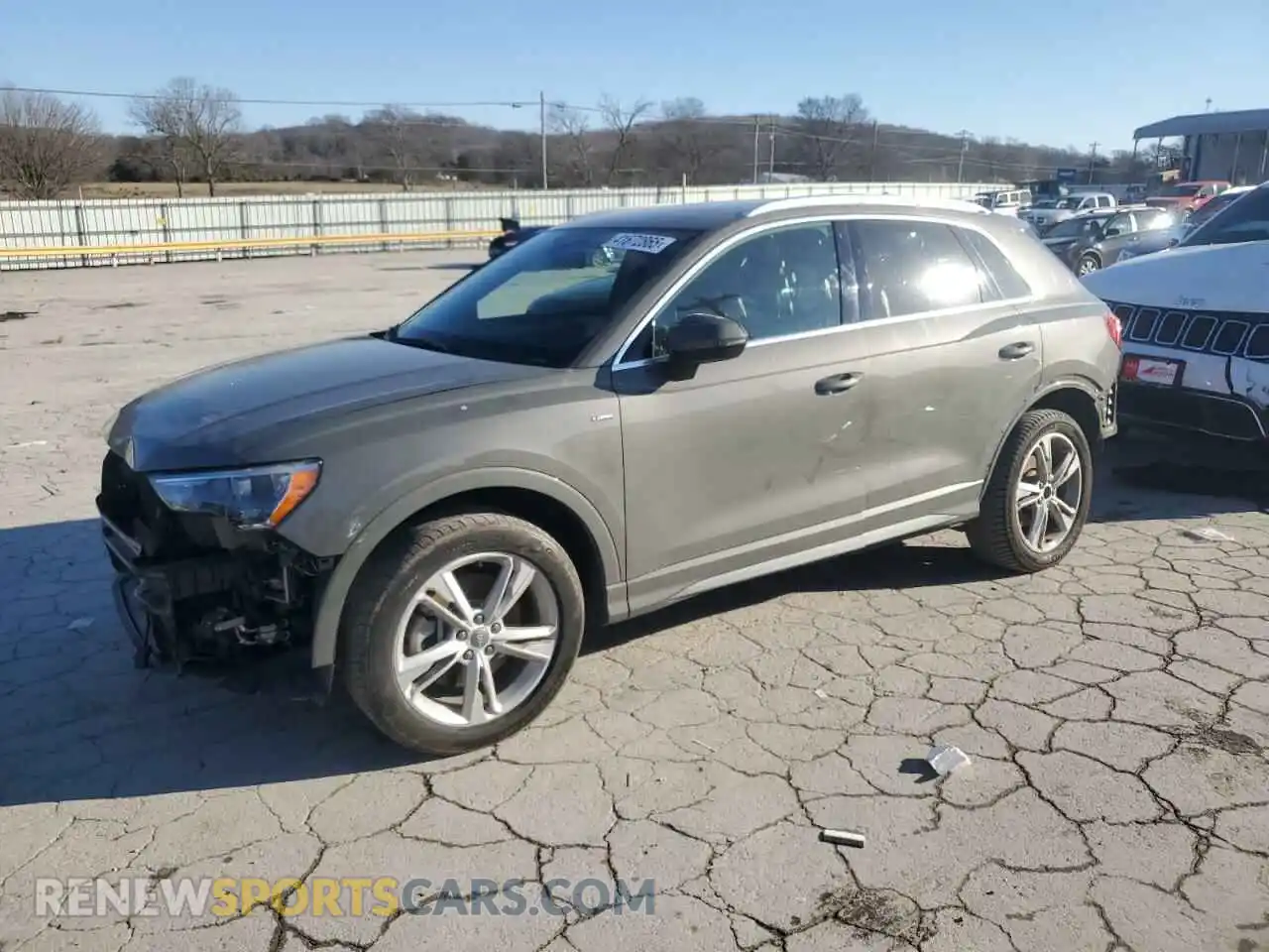 1 Photograph of a damaged car WA1DECF30M1004792 AUDI Q3 2021