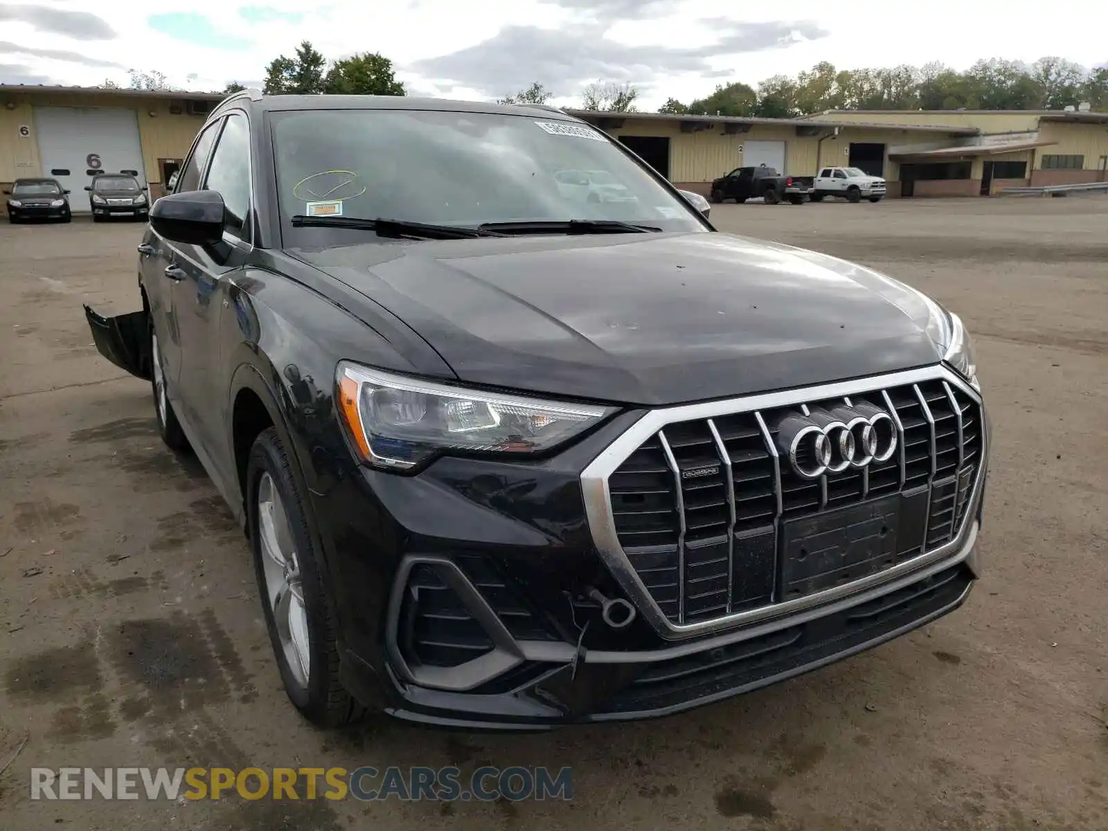 1 Photograph of a damaged car WA1DECF30M1007739 AUDI Q3 2021