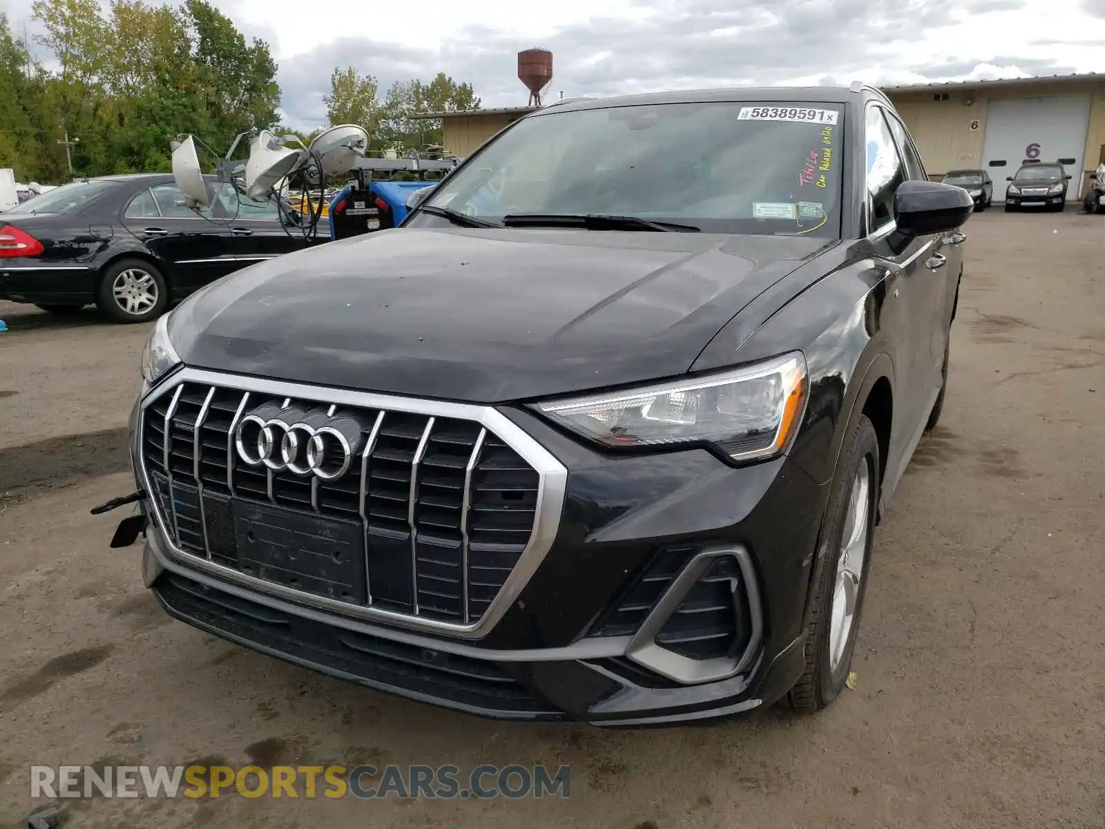 2 Photograph of a damaged car WA1DECF30M1007739 AUDI Q3 2021