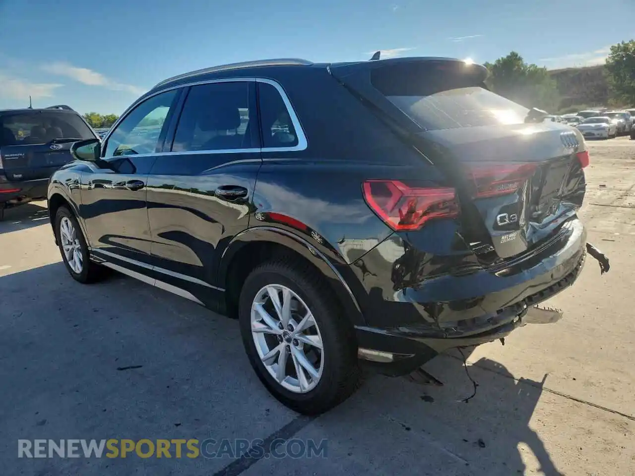 2 Photograph of a damaged car WA1DECF30M1011158 AUDI Q3 2021