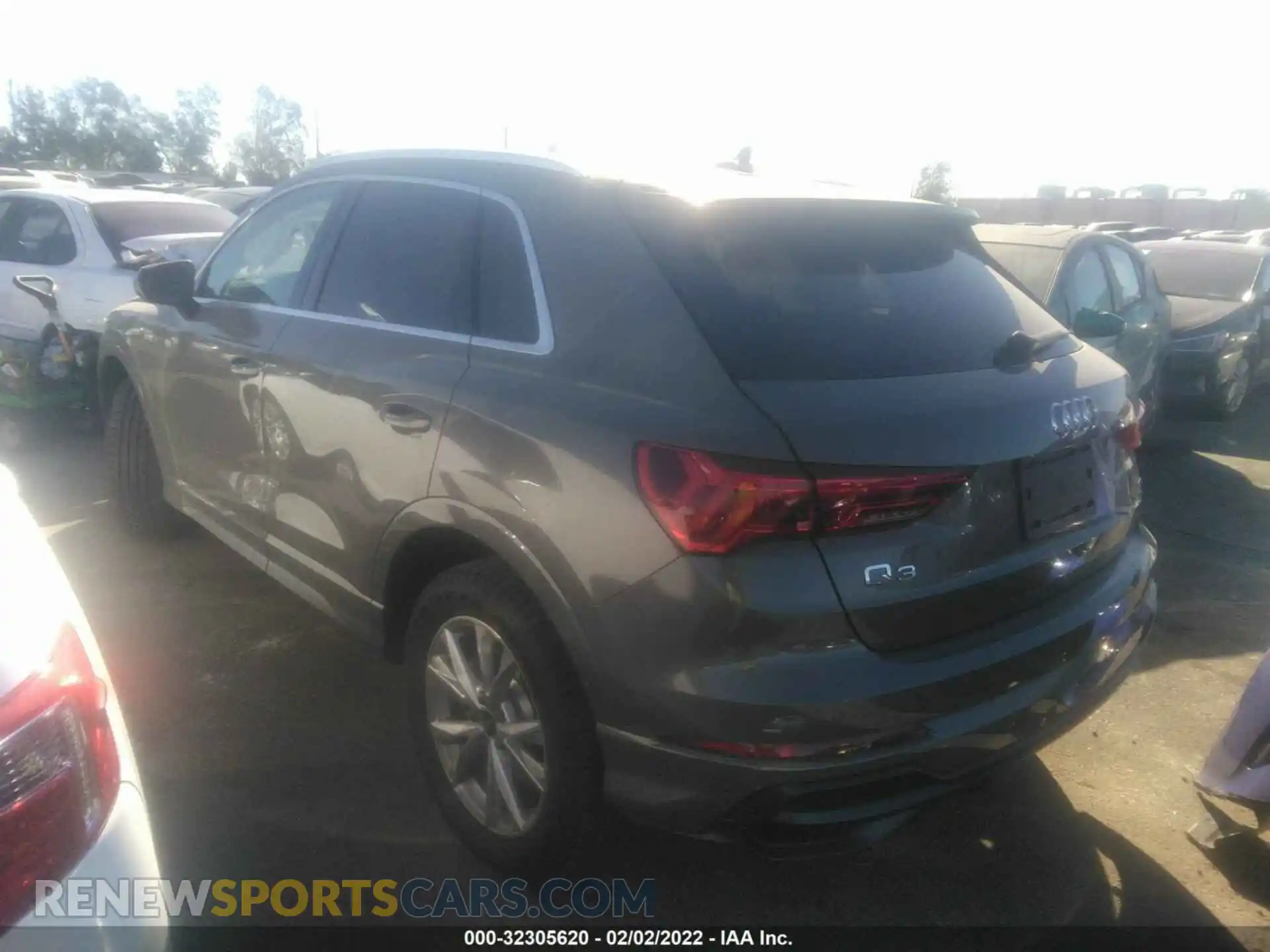 3 Photograph of a damaged car WA1DECF30M1047741 AUDI Q3 2021