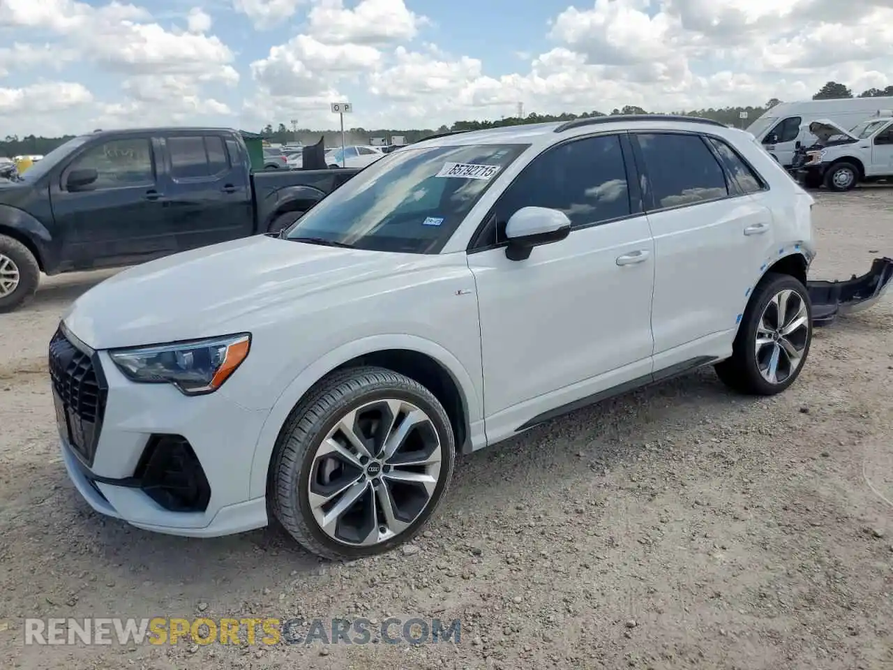 1 Photograph of a damaged car WA1DECF30M1128870 AUDI Q3 2021