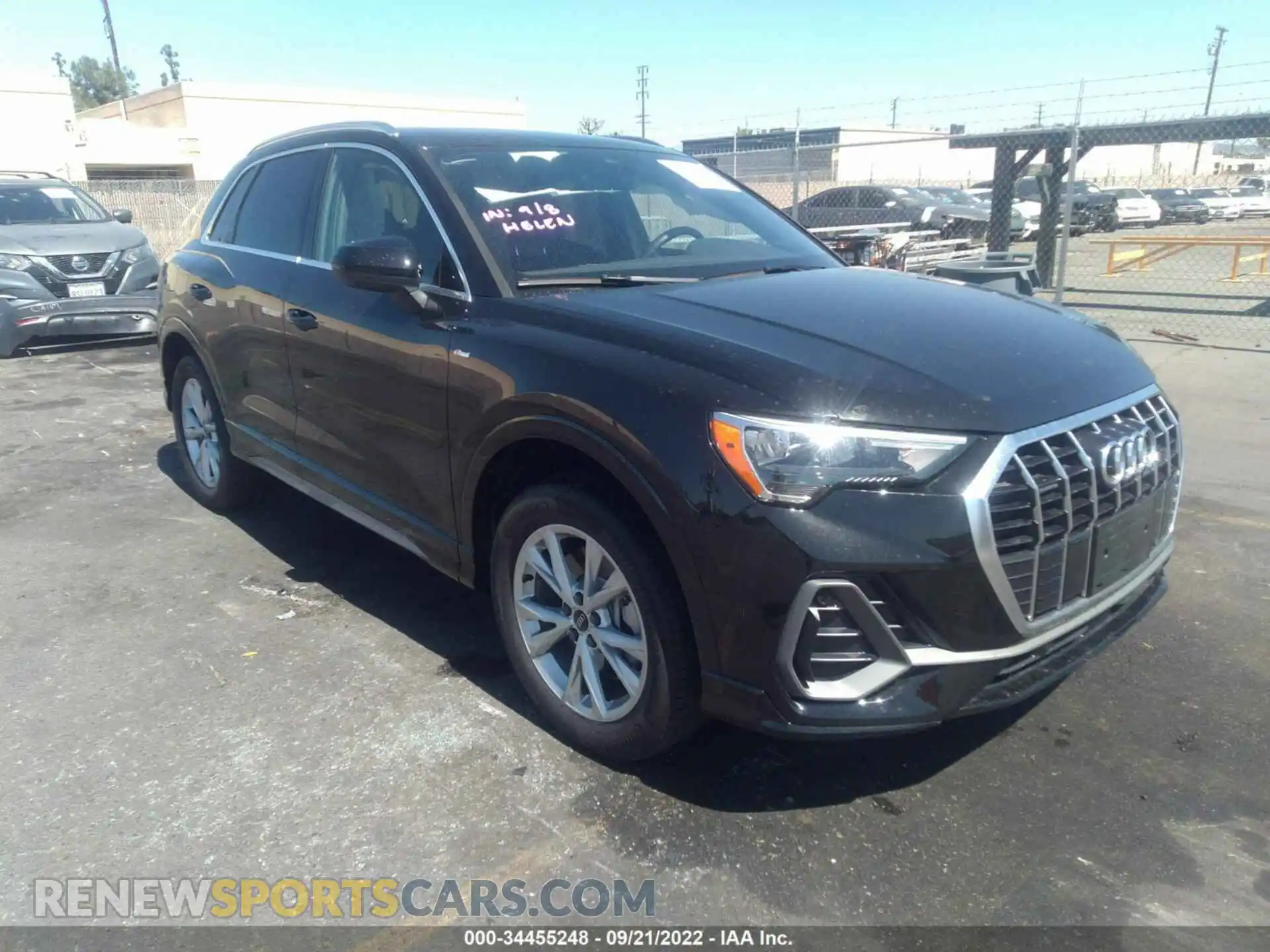 1 Photograph of a damaged car WA1DECF31M1148805 AUDI Q3 2021