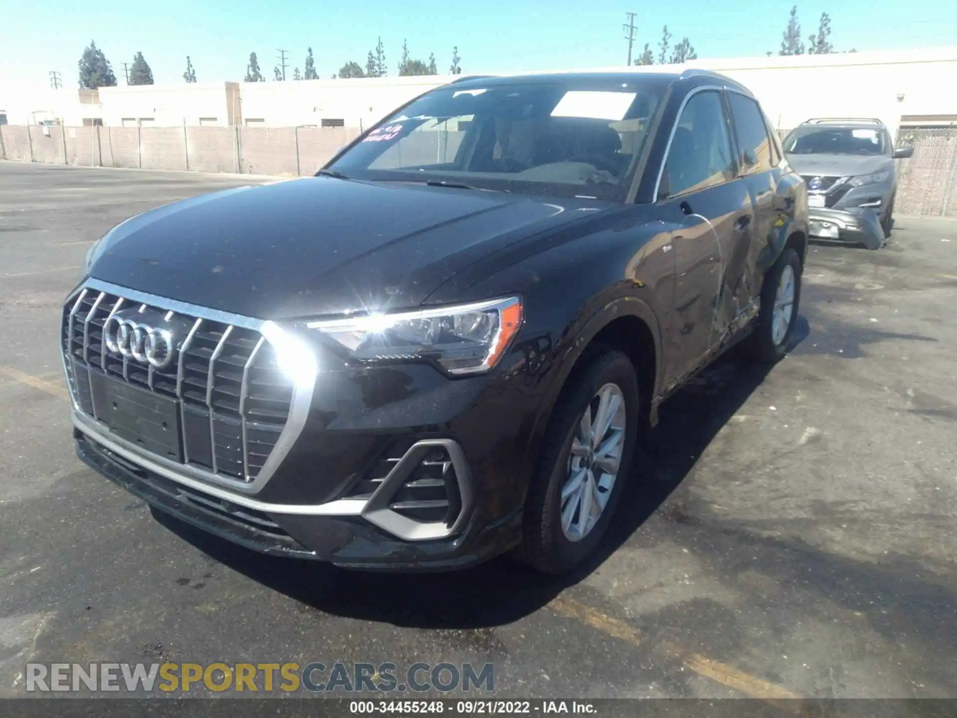 2 Photograph of a damaged car WA1DECF31M1148805 AUDI Q3 2021