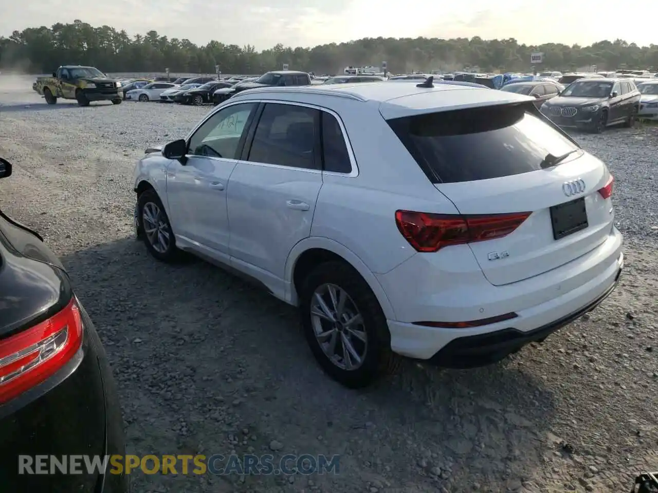 3 Photograph of a damaged car WA1DECF32M1068249 AUDI Q3 2021