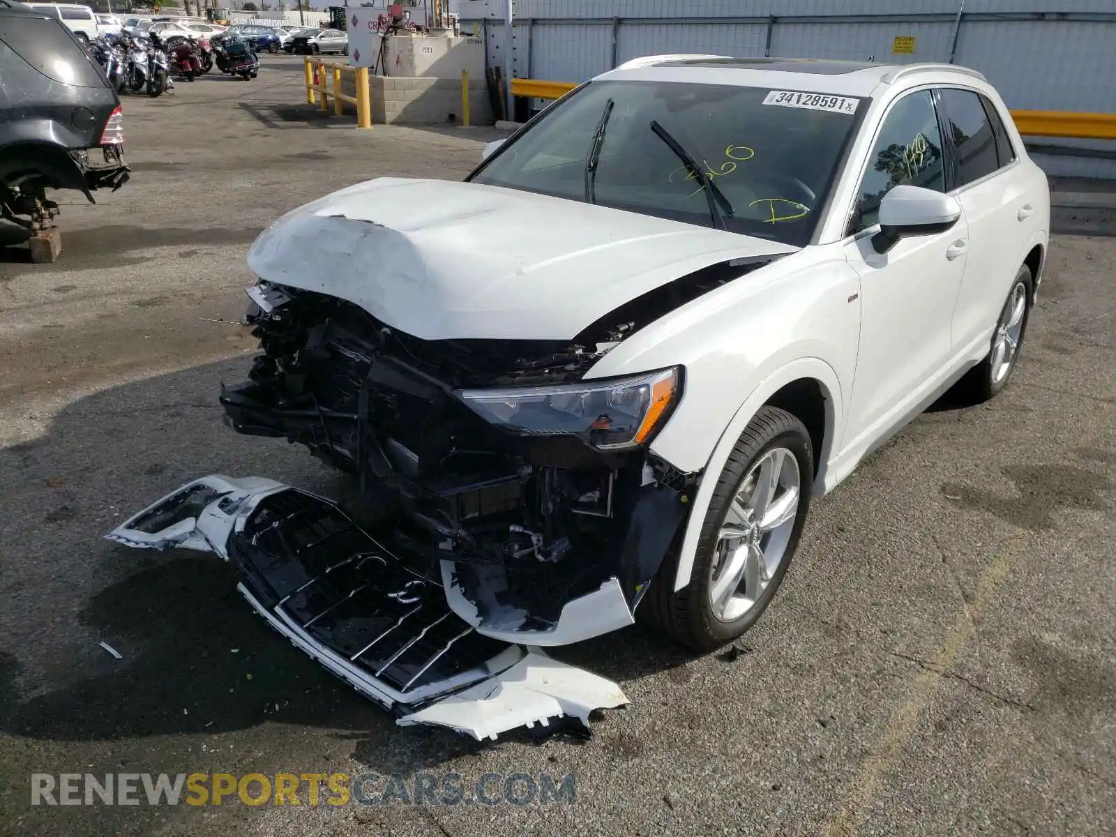 2 fotografías del automóvil dañado WA1DECF33M1003202 AUDI Q3 2021