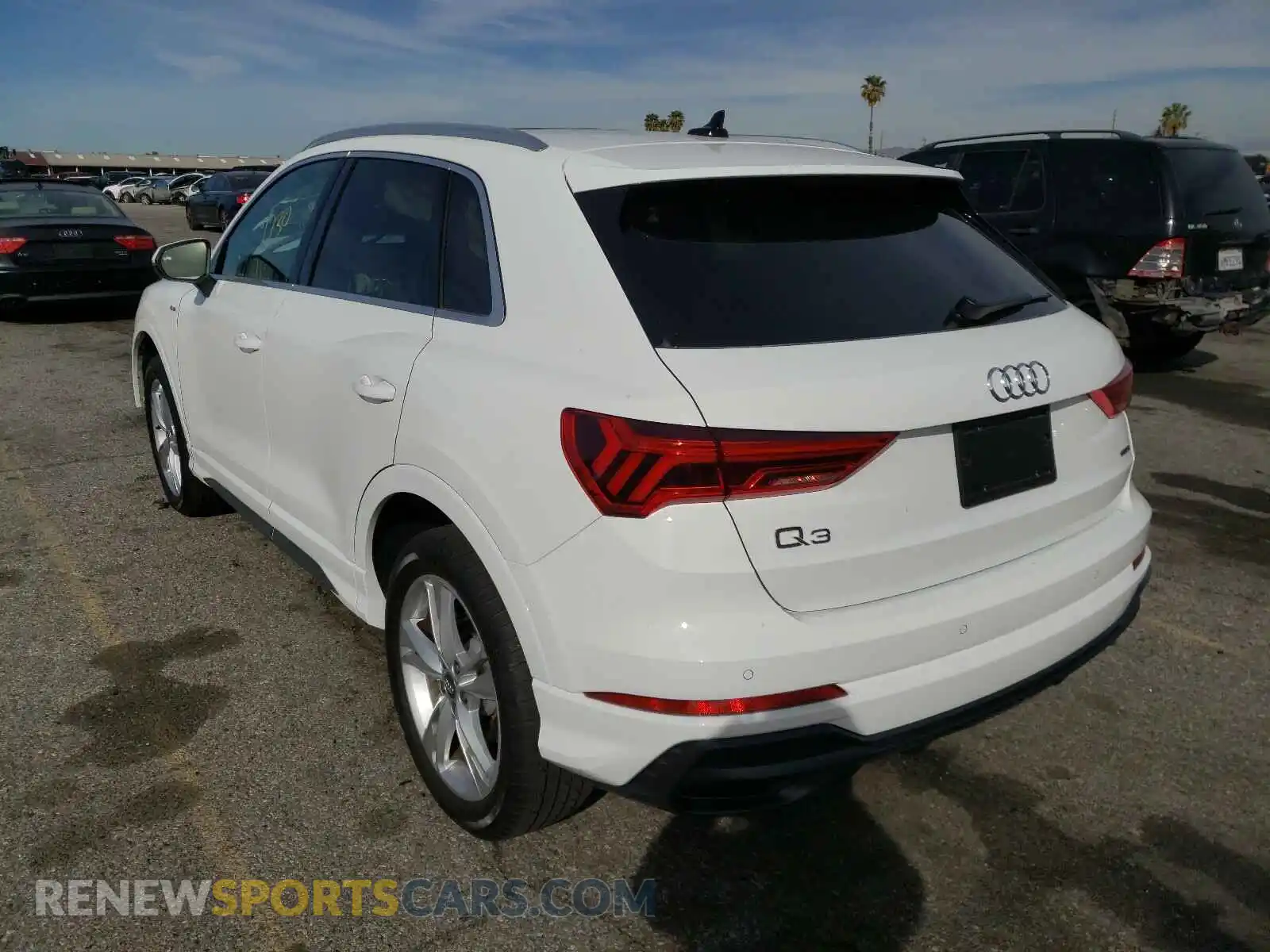 3 fotografías del automóvil dañado WA1DECF33M1003202 AUDI Q3 2021
