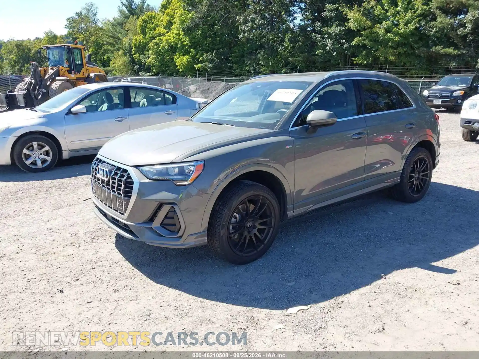 2 Photograph of a damaged car WA1DECF33M1015429 AUDI Q3 2021