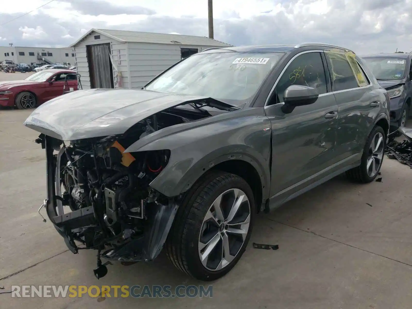 2 Photograph of a damaged car WA1DECF33M1038614 AUDI Q3 2021