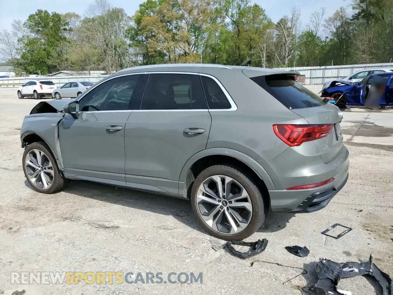 2 Photograph of a damaged car WA1DECF33M1082709 AUDI Q3 2021