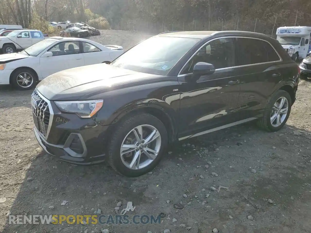 1 Photograph of a damaged car WA1DECF34M1013348 AUDI Q3 2021