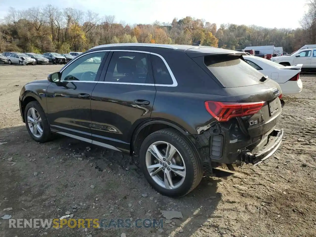 2 Photograph of a damaged car WA1DECF34M1013348 AUDI Q3 2021