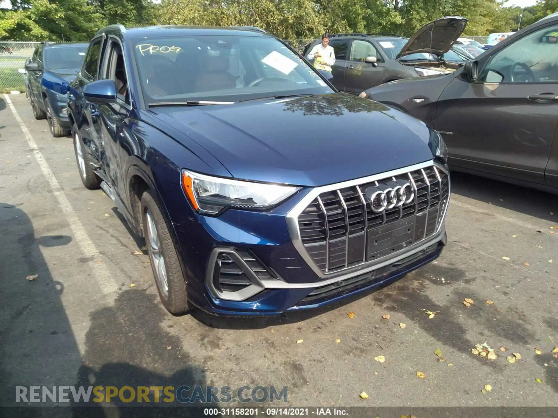 1 Photograph of a damaged car WA1DECF34M1055891 AUDI Q3 2021