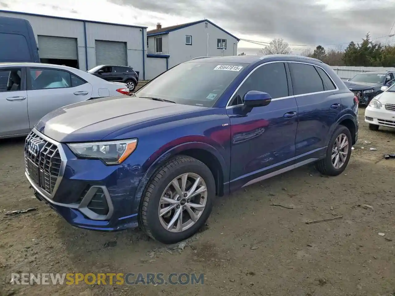 1 Photograph of a damaged car WA1DECF36M1033794 AUDI Q3 2021