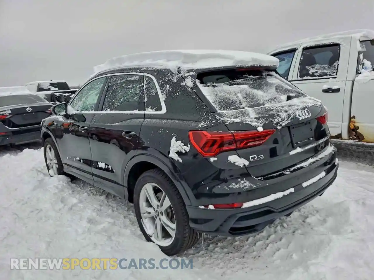 2 Photograph of a damaged car WA1DECF37M1027471 AUDI Q3 2021