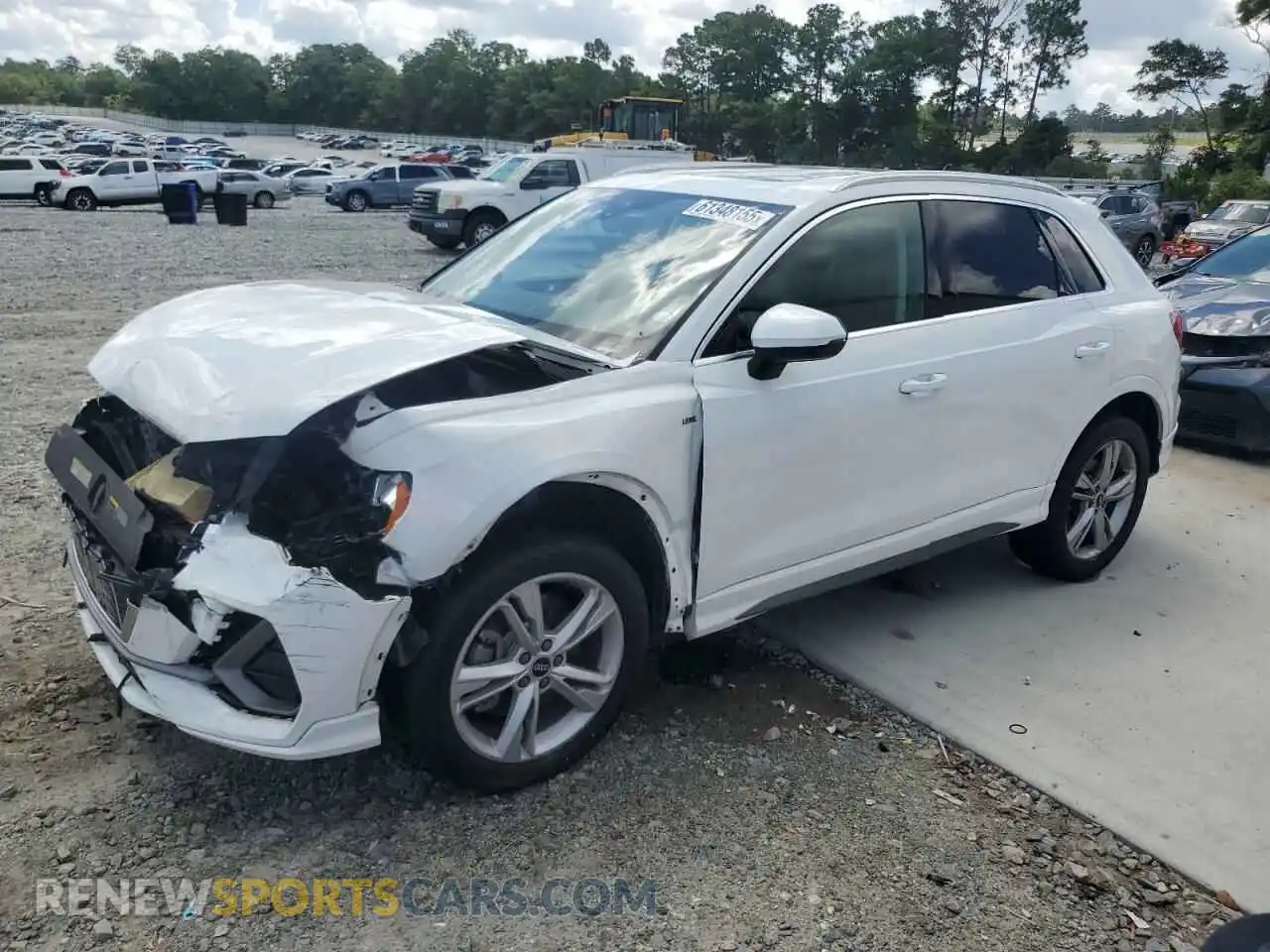 1 Photograph of a damaged car WA1DECF37M1028653 AUDI Q3 2021