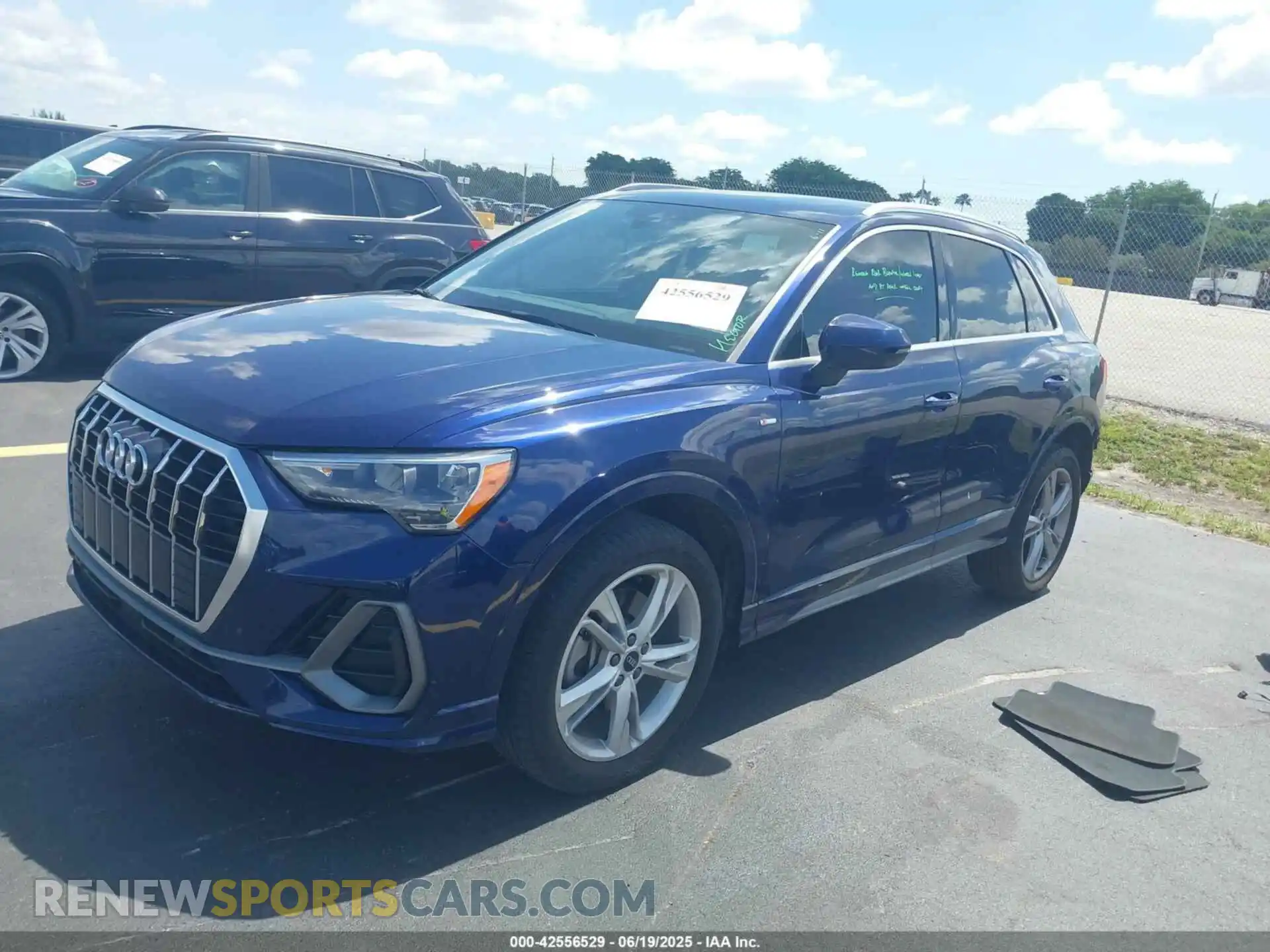 2 Photograph of a damaged car WA1DECF37M1032508 AUDI Q3 2021