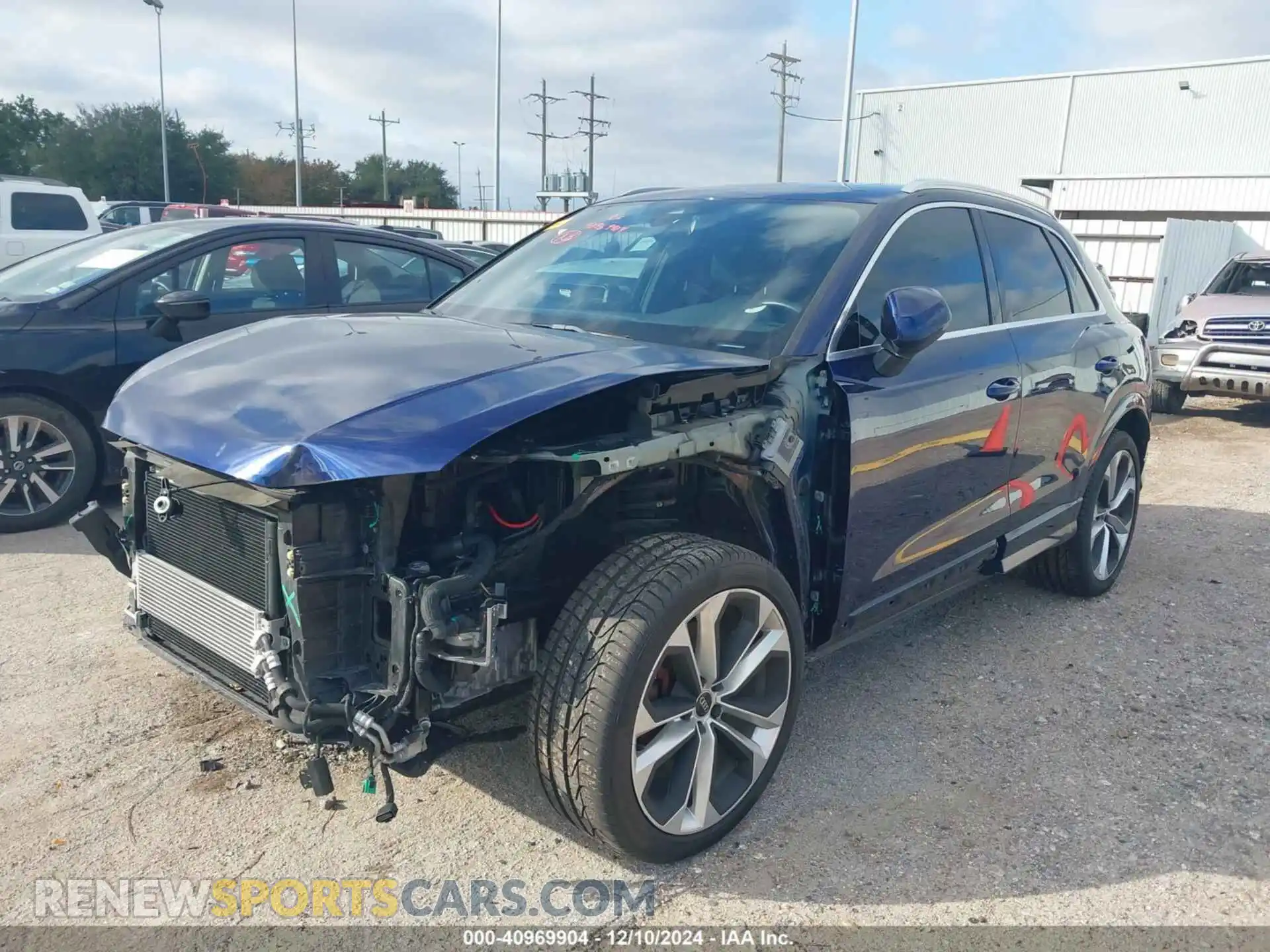 2 Photograph of a damaged car WA1DECF37M1049616 AUDI Q3 2021
