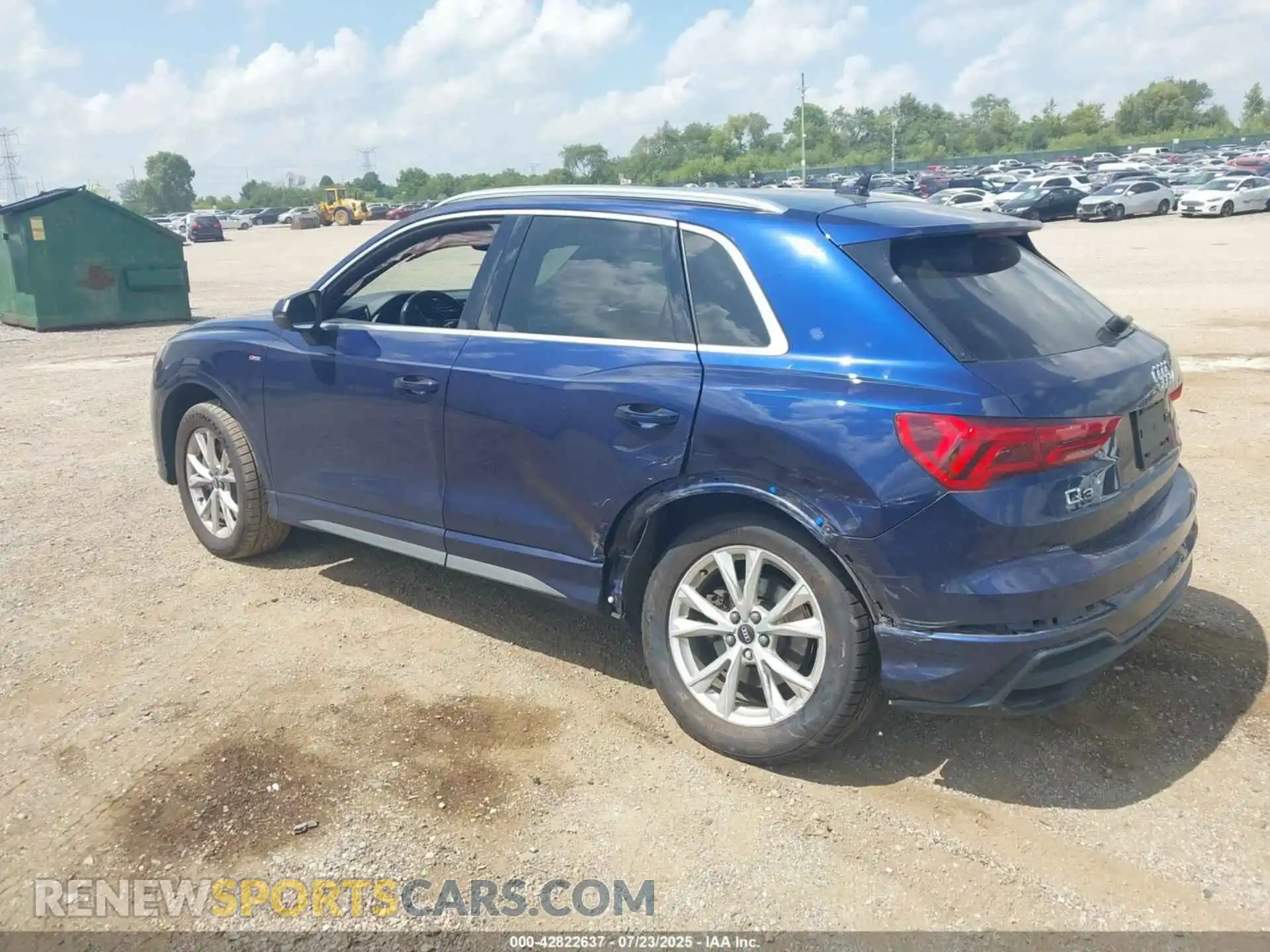 3 Photograph of a damaged car WA1DECF38M1021629 AUDI Q3 2021