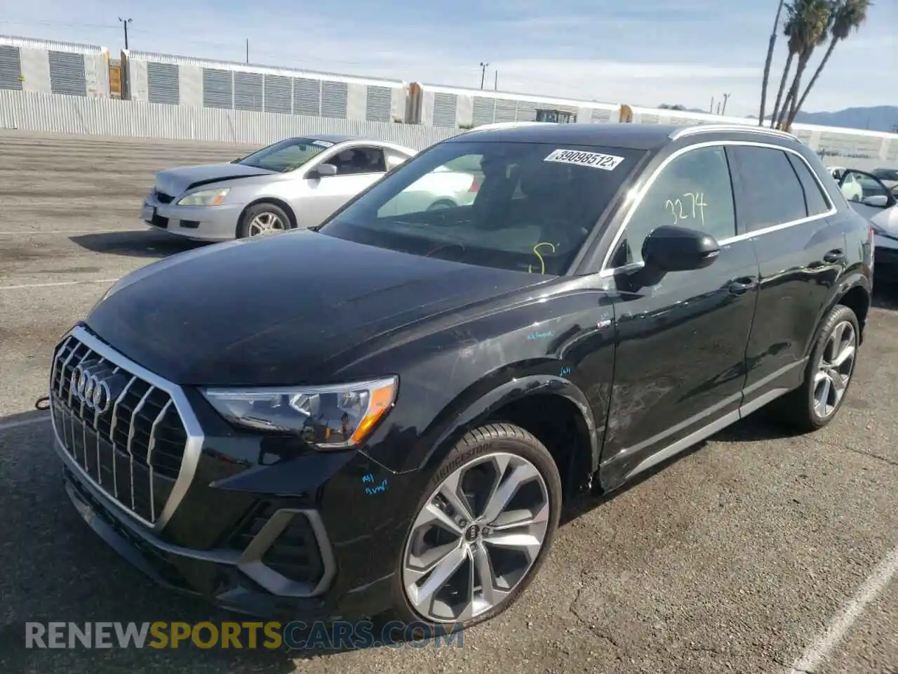 2 Photograph of a damaged car WA1DECF38M1051326 AUDI Q3 2021