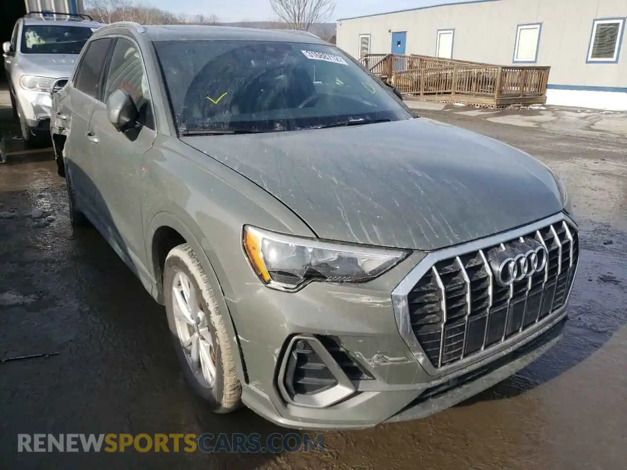 1 Photograph of a damaged car WA1DECF38M1087789 AUDI Q3 2021