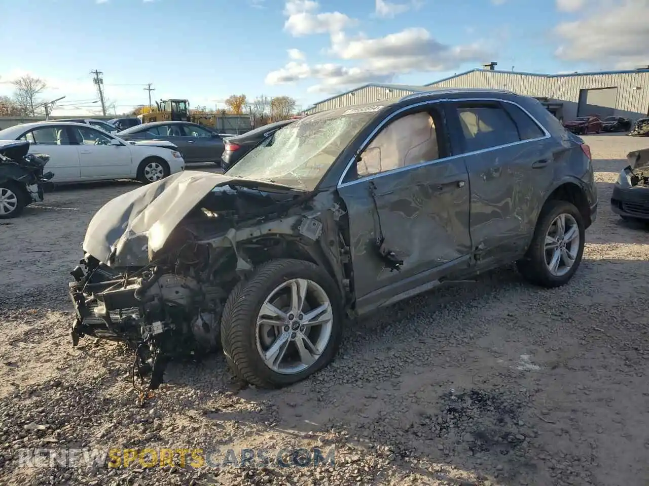 1 Photograph of a damaged car WA1DECF39M1028847 AUDI Q3 2021