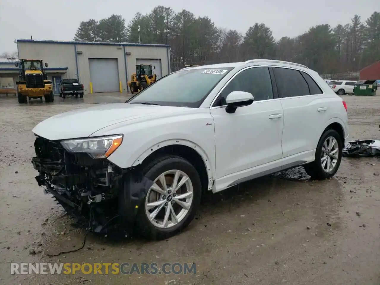 1 Photograph of a damaged car WA1DECF39M1035653 AUDI Q3 2021