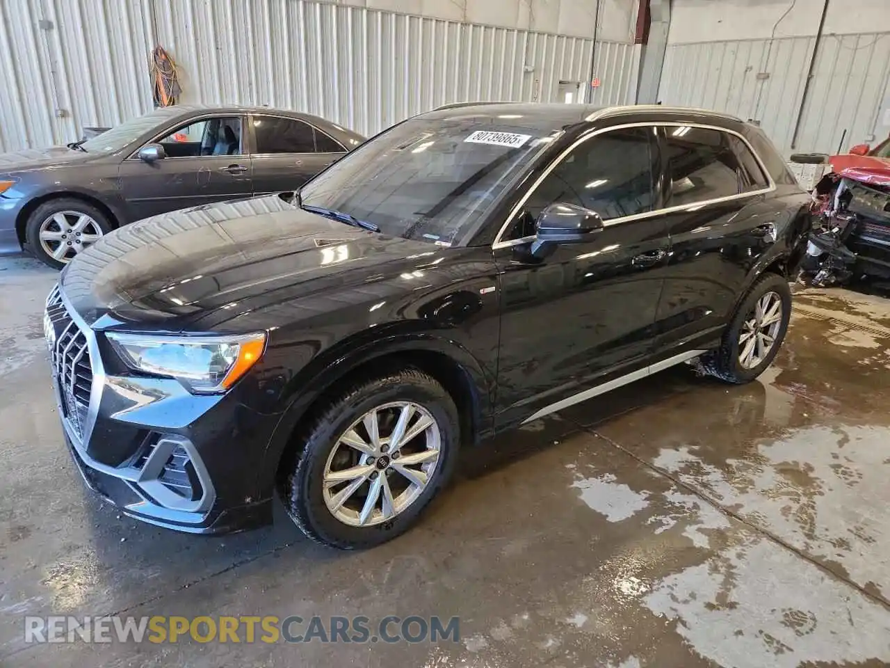 1 Photograph of a damaged car WA1DECF39M1042067 AUDI Q3 2021