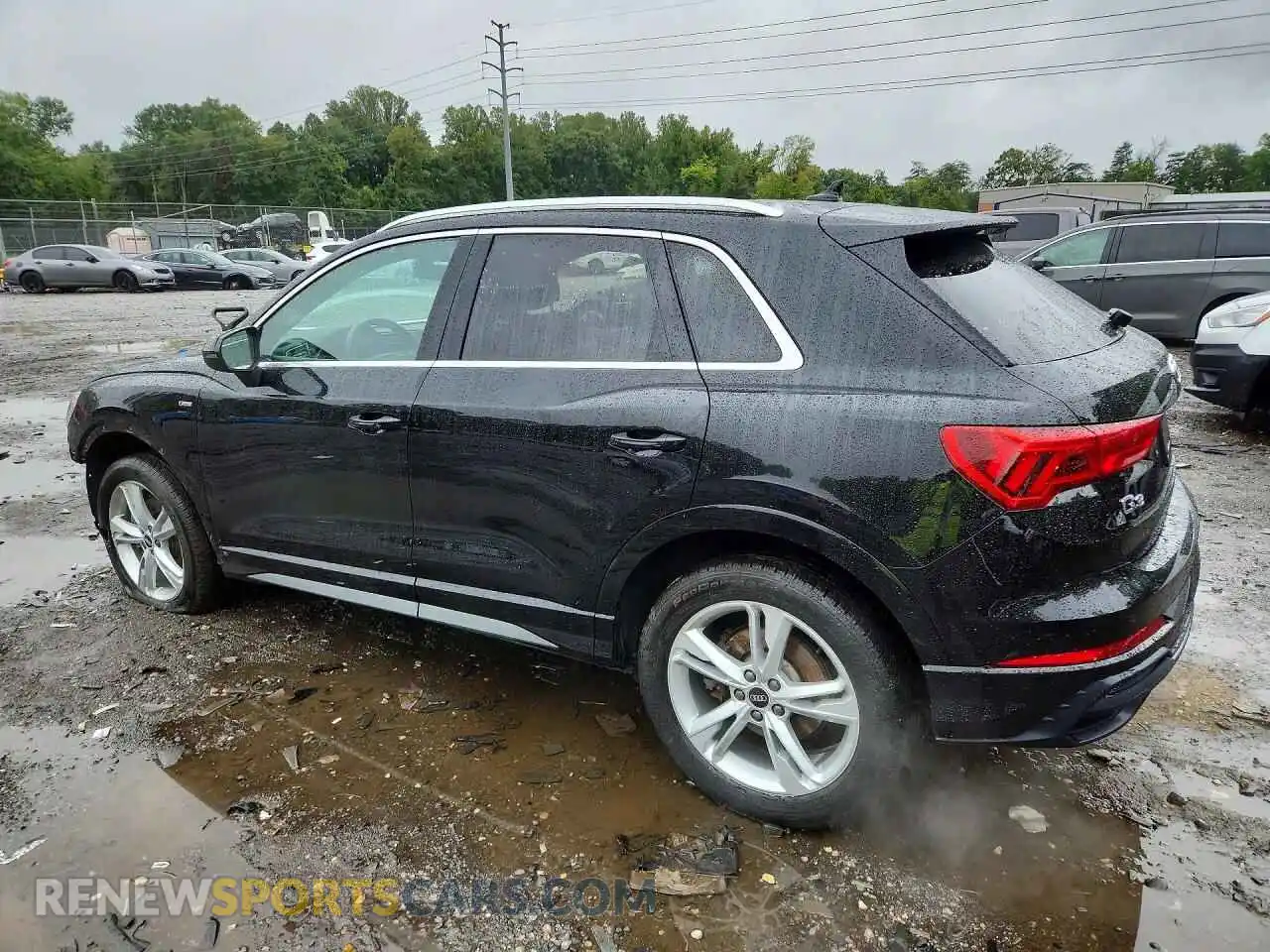 2 Photograph of a damaged car WA1DECF3XM1019980 AUDI Q3 2021