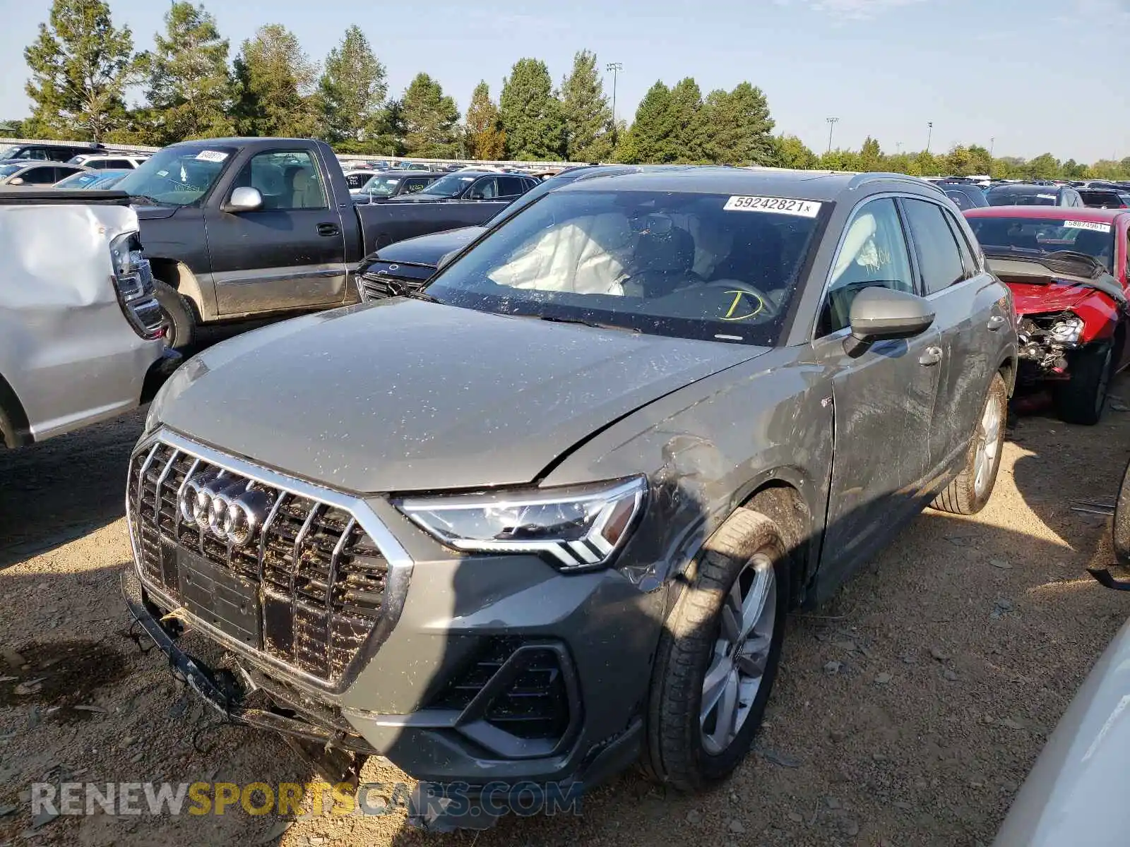 2 Photograph of a damaged car WA1EECF30M1009172 AUDI Q3 2021