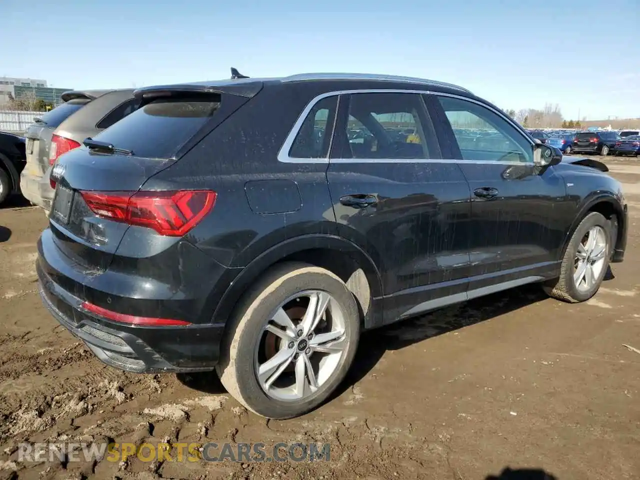3 Photograph of a damaged car WA1EECF30M1117484 AUDI Q3 2021