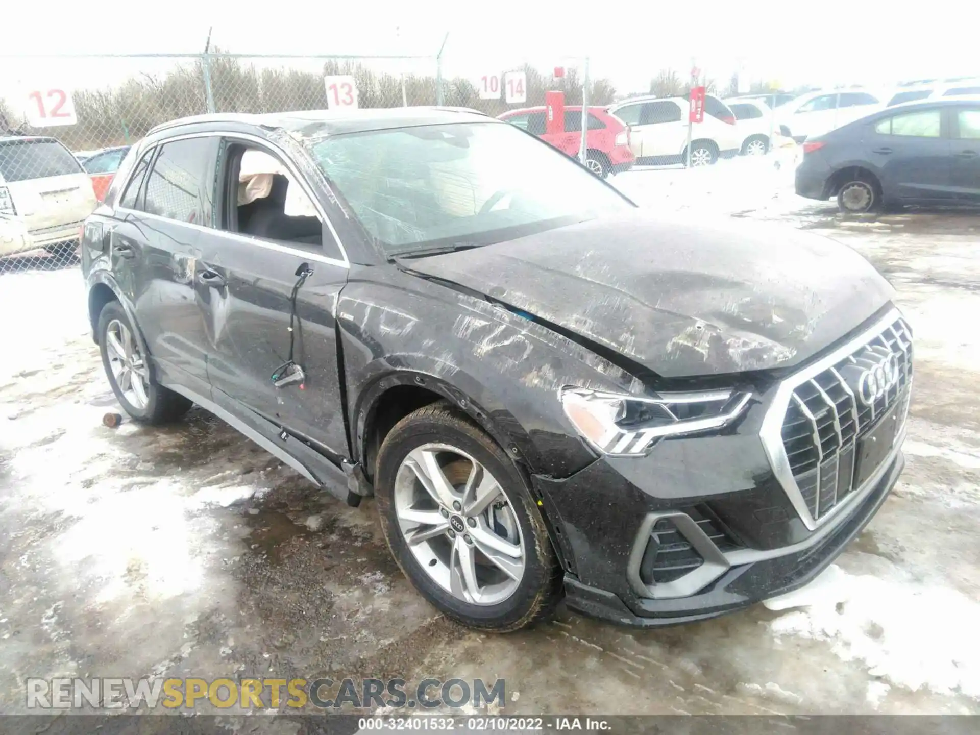 1 Photograph of a damaged car WA1EECF31M1019810 AUDI Q3 2021