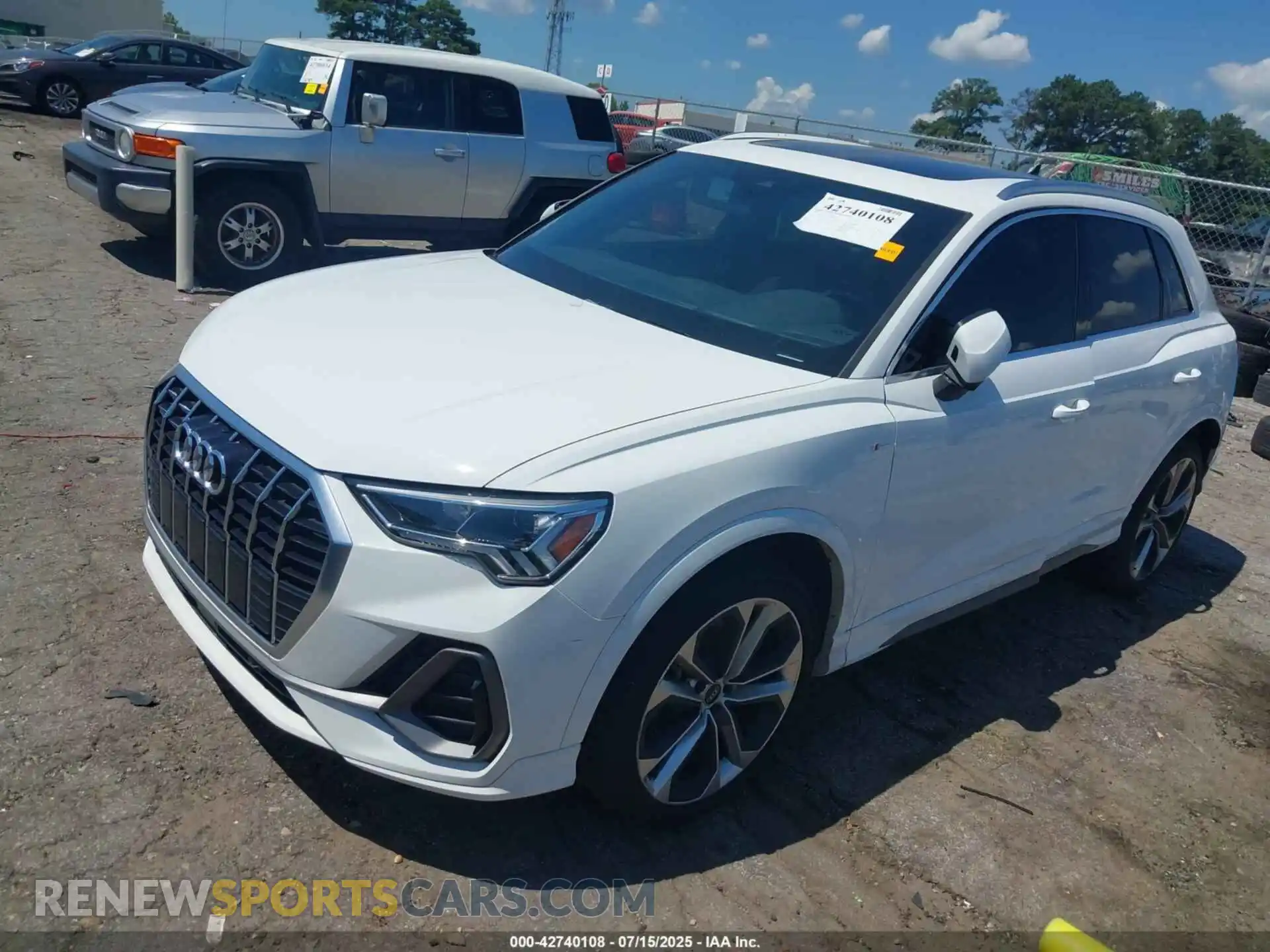 2 fotografías del automóvil dañado WA1EECF31M1074340 AUDI Q3 2021