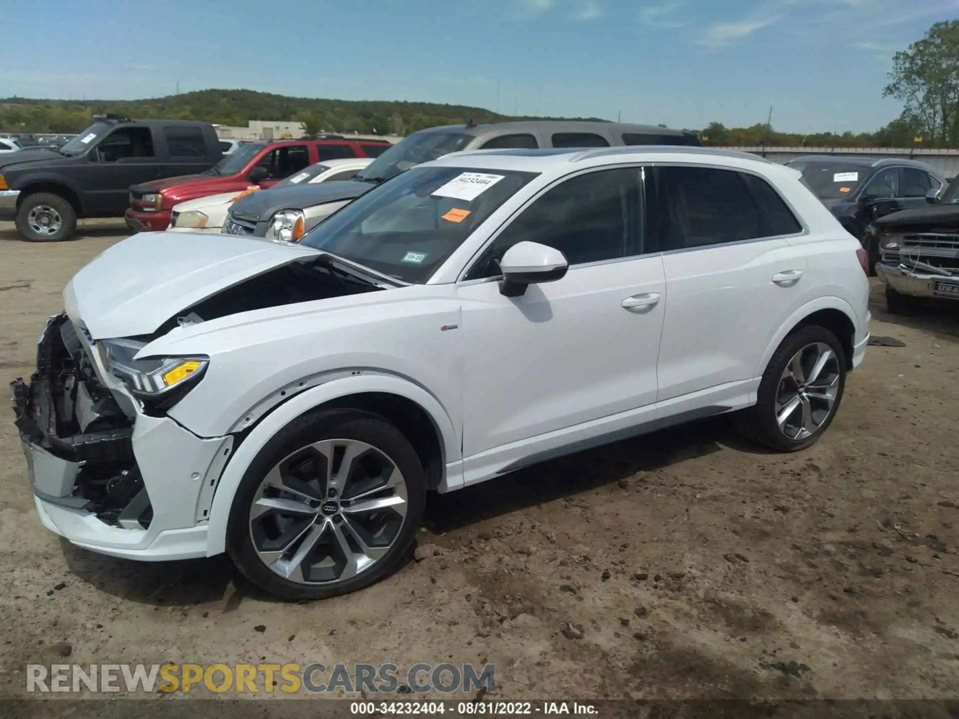 2 Photograph of a damaged car WA1EECF32M1005947 AUDI Q3 2021