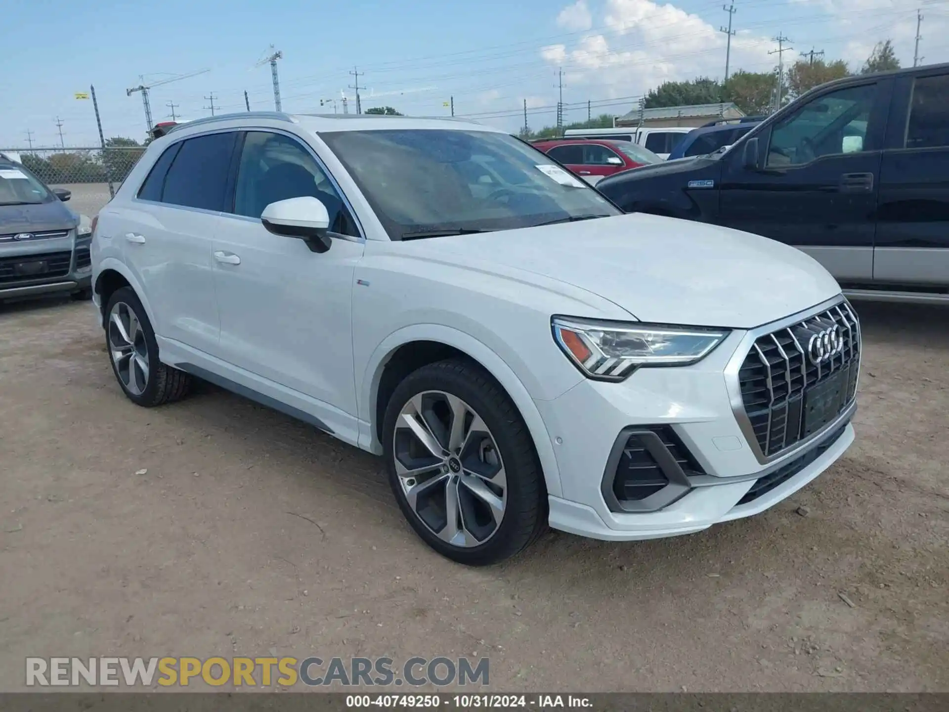 1 Photograph of a damaged car WA1EECF32M1045073 AUDI Q3 2021