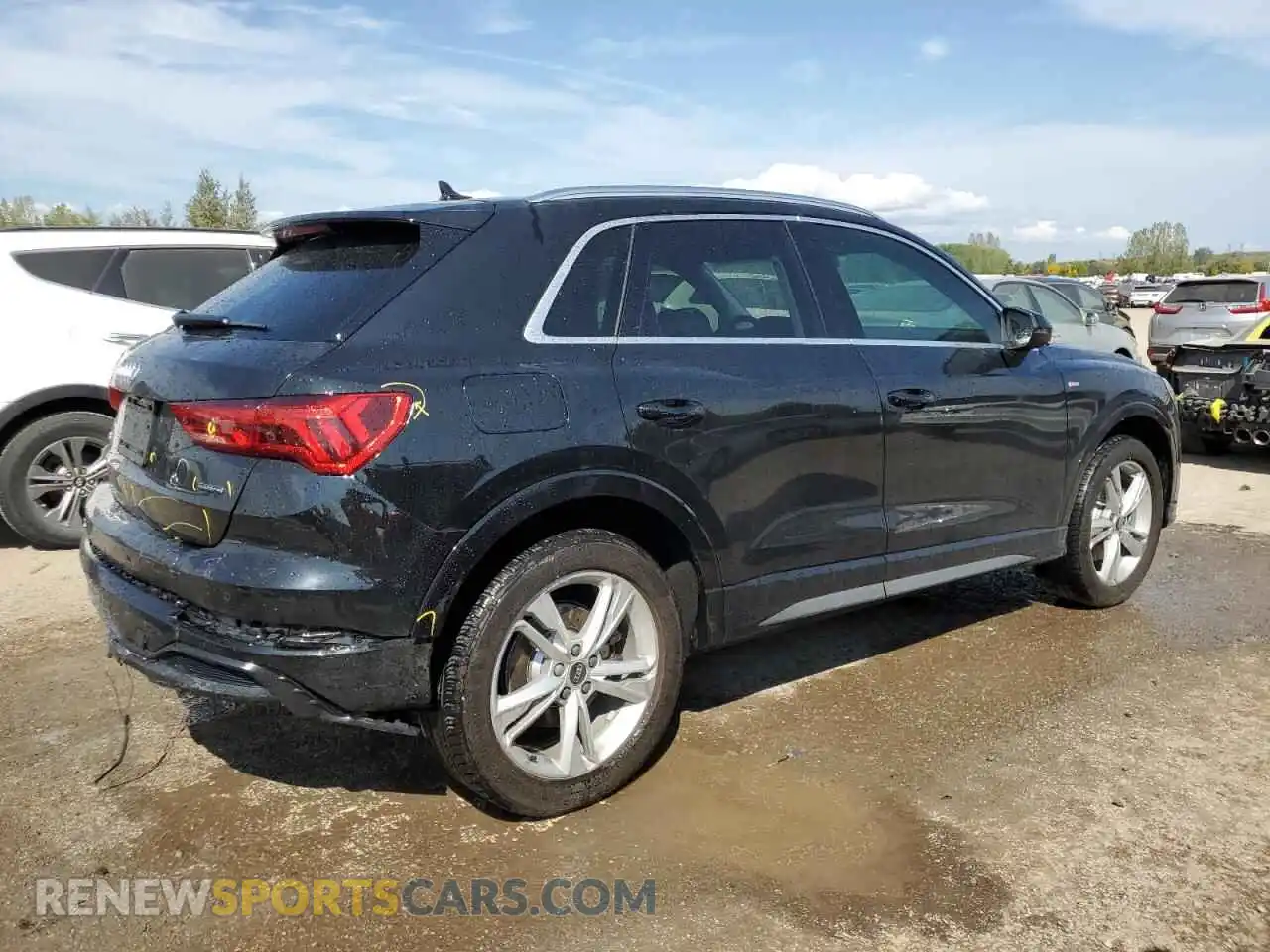 3 fotografías del automóvil dañado WA1EECF32M1062942 AUDI Q3 2021