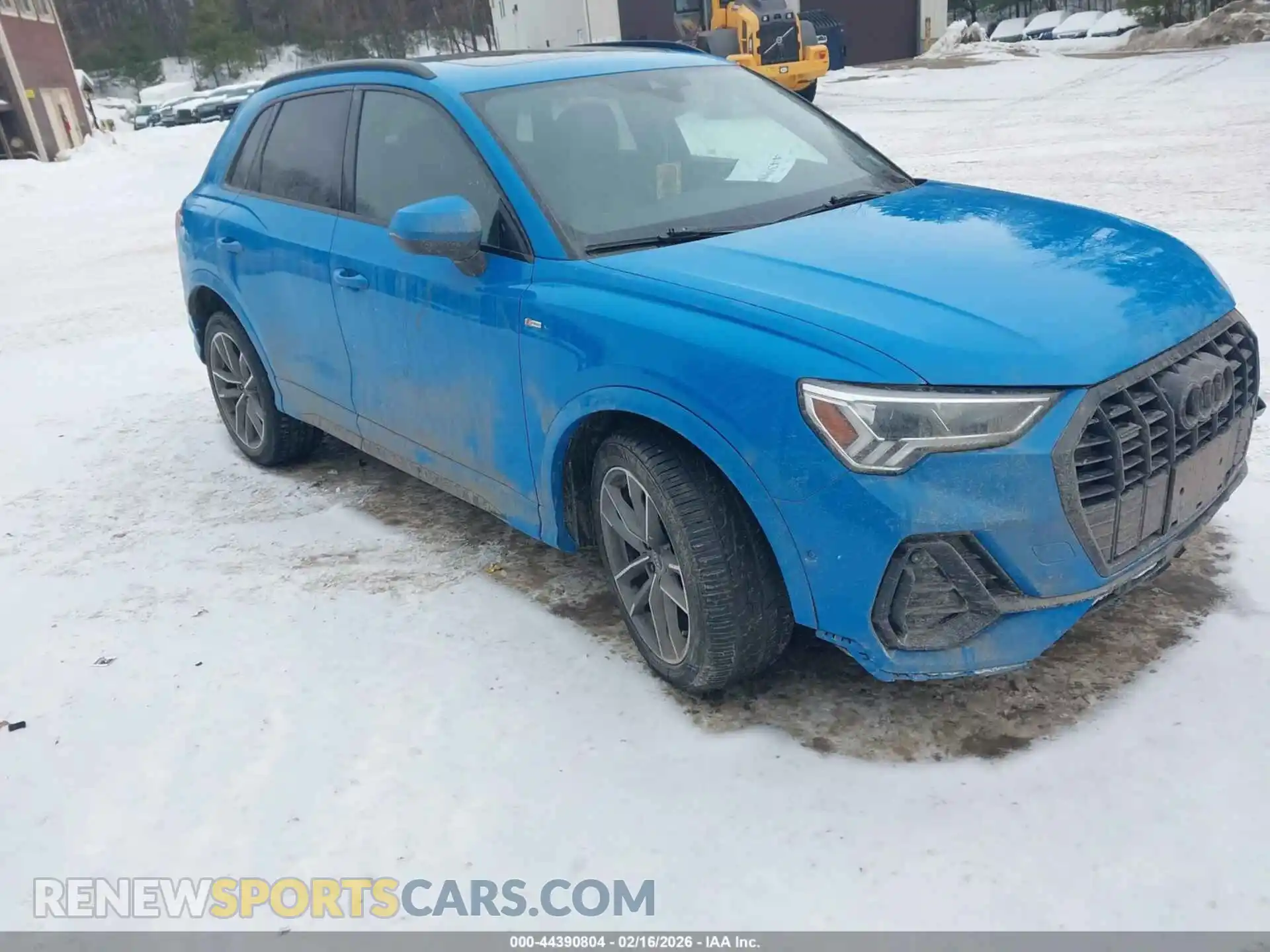 1 Photograph of a damaged car WA1EECF32M1135274 AUDI Q3 2021